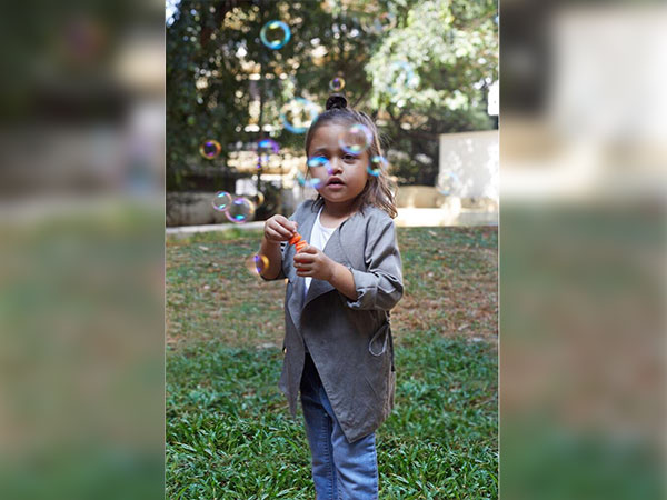 avantika khan and imara modelling for pause fashion