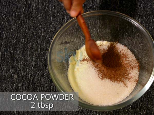 How to make eggless chocolate cake