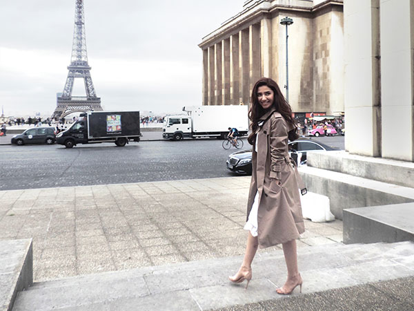 mahira khan styles for loreal shoot