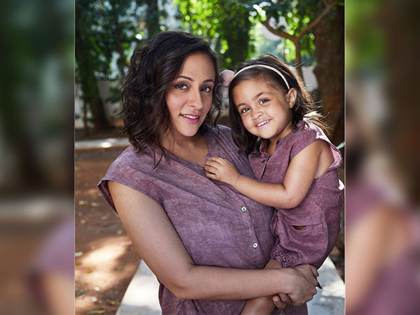 avantika khan and imara modelling for pause fashion