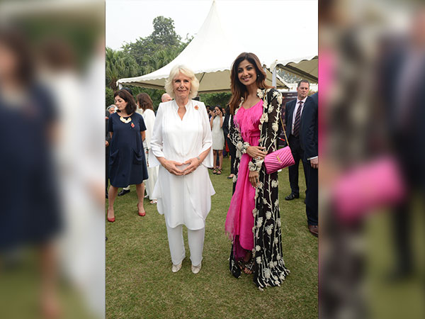 shilpa shetty met prince charles and his wife