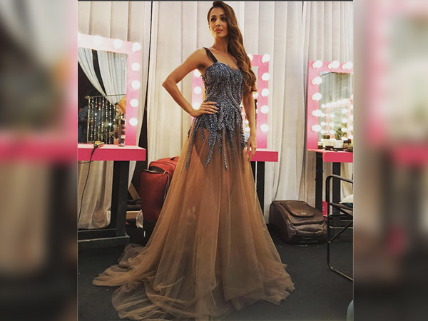 malaika arora in amit aggarwal for india's next top model