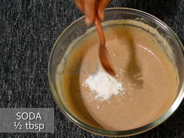 How to make eggless chocolate cake