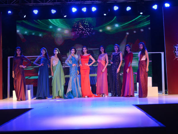 nicole faria at topsy turvy inauguration