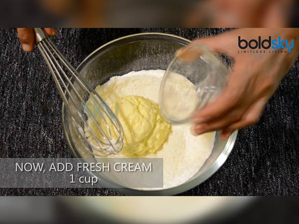 Eggless Dry Fruit Cake recipe