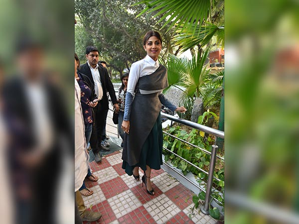 shilpa shetty at plalate fest in new delhi