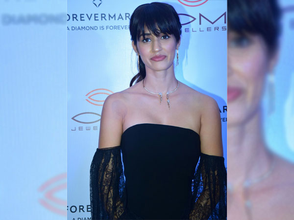 disha patani jewellery store launch