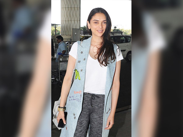 Aditi Rao's Simple And Elegant Look