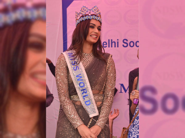 manushi chillar at drdo complex parade