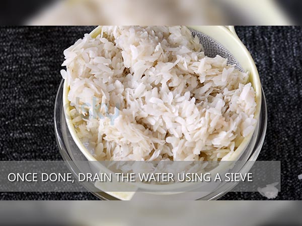 Poha Recipe: How To Prepare Avalakki At Home