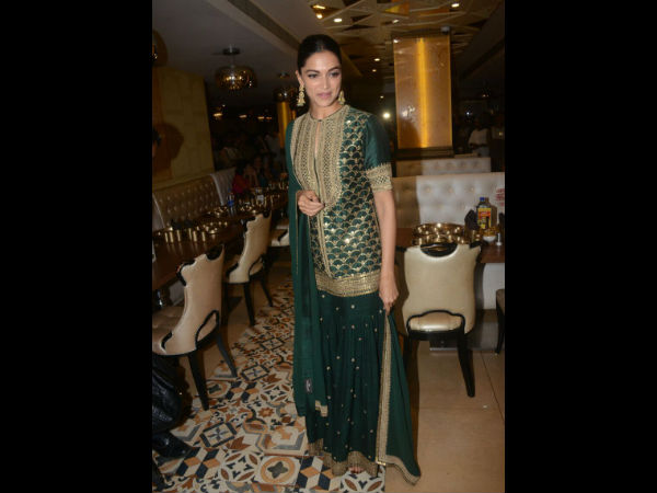 deepika padukone celebrating padmavaat’s success