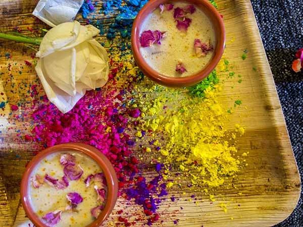 Homemade Thandai Recipe