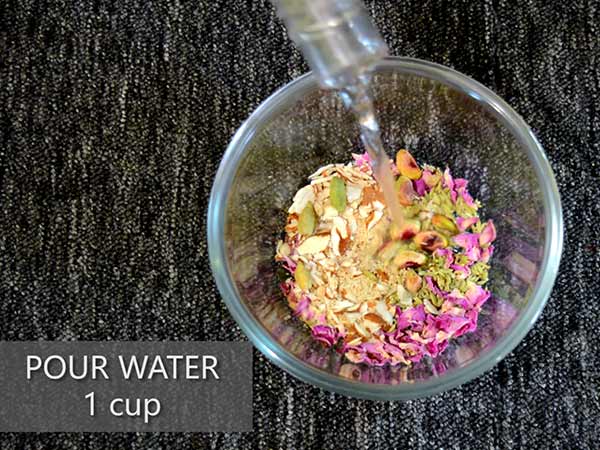 Homemade Thandai Recipe