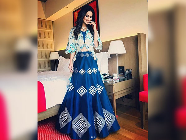 hina khan at lakme fashion week 2018