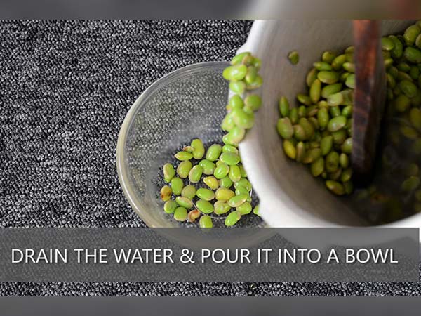 Easy Avarekalu Saru Recipe