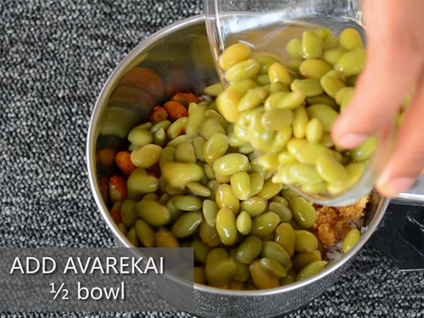 Easy Avarekalu Saru Recipe