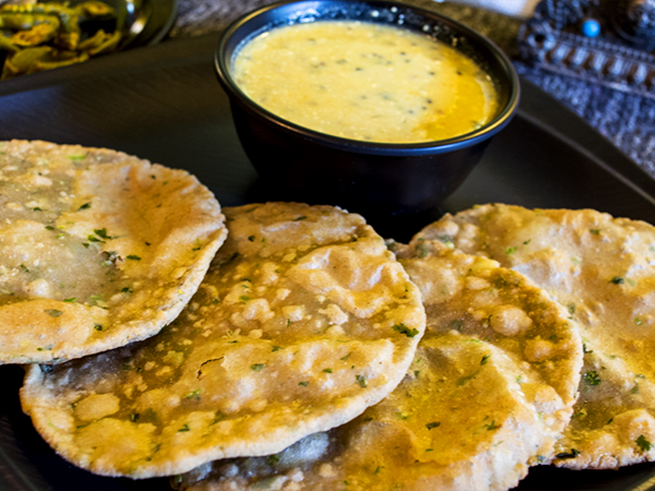 Rajgira Poori Recipe