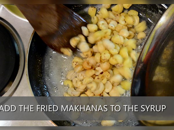 Makhana Chikki Recipe