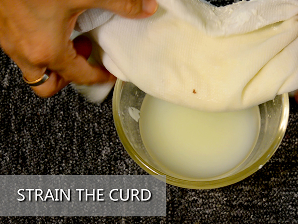 Arbi Kofta with Mint Curd Dip