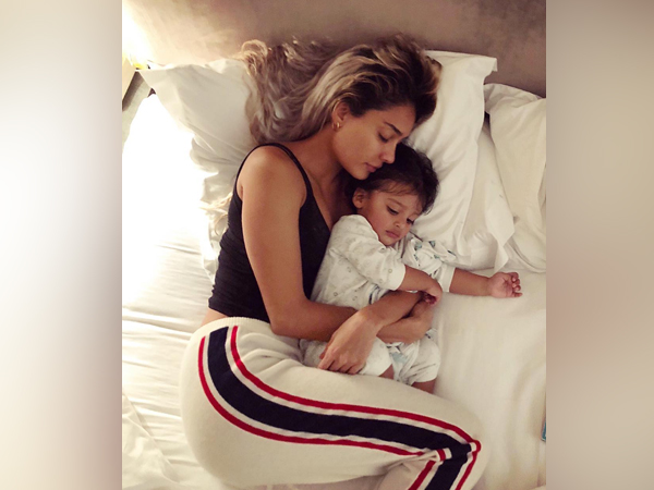 Lisa Haydon birthday