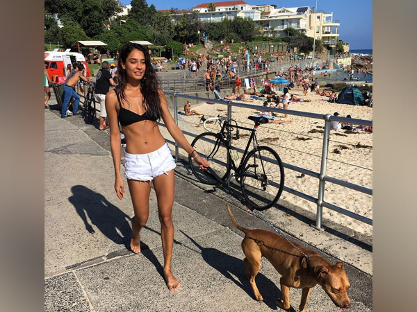 Lisa Haydon birthday