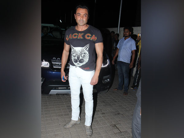 Kartik Aaryan fashion Kartik Aaryan fashion