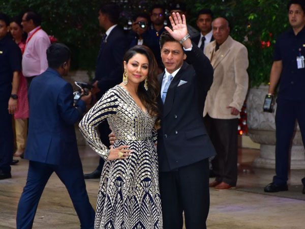 Shah Rukh Gauri Akash Ambani Shah Rukh Gauri Akash Ambani