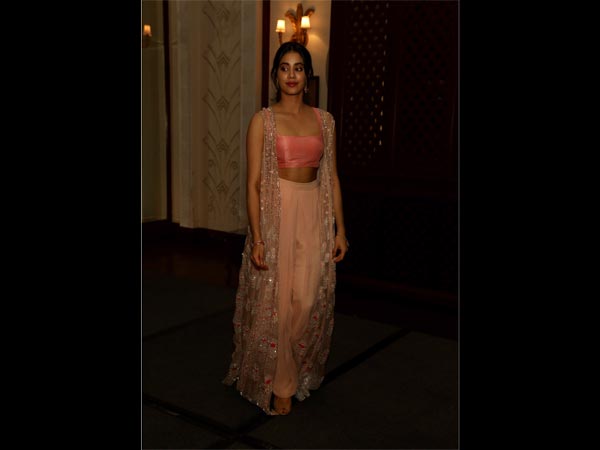 Janhvi Kapoor Dhadak