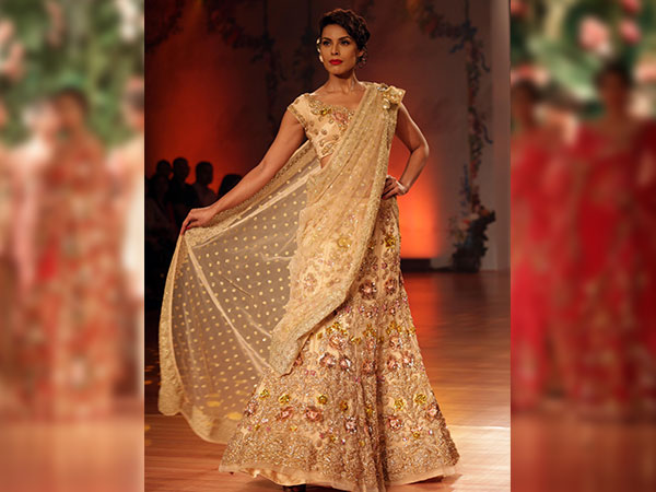 India Couture Week Showstoppers India Couture Week Showstoppers