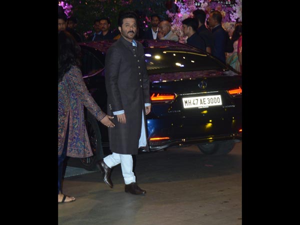 Anil Kapoor style Anil Kapoor style