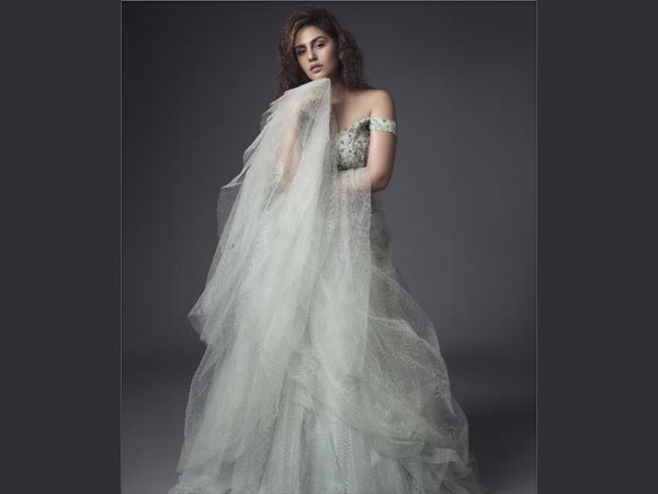 Huma Qureshi Fashion