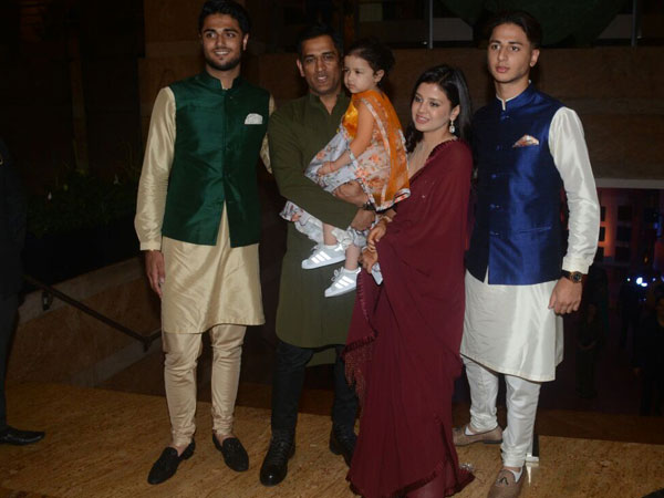 MS Dhoni Zaheer Khan Praful Patel MS Dhoni Zaheer Khan Praful Patel