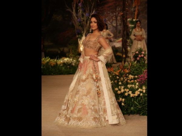 Yami Gautam traditional looks