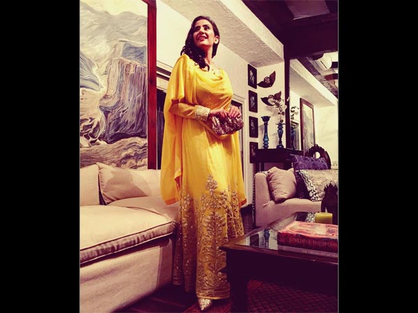 Manisha Koirala fashion
