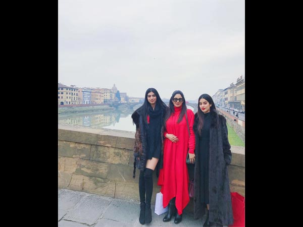 Sridevi Khushi Kapoor