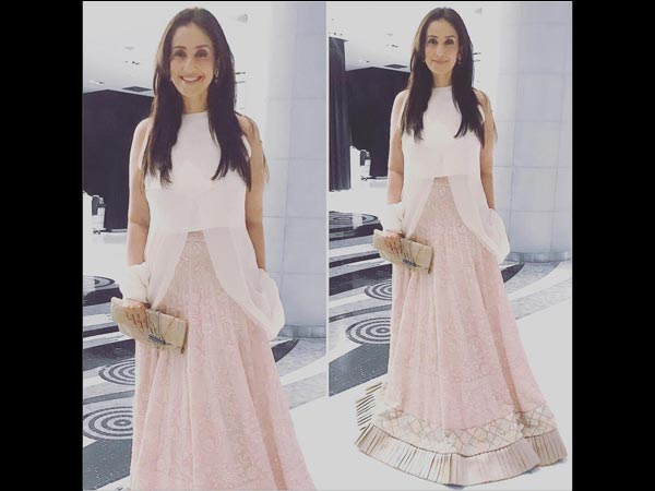 Manisha Koirala fashion