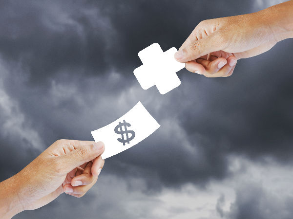 what is mediclaim insurance policy