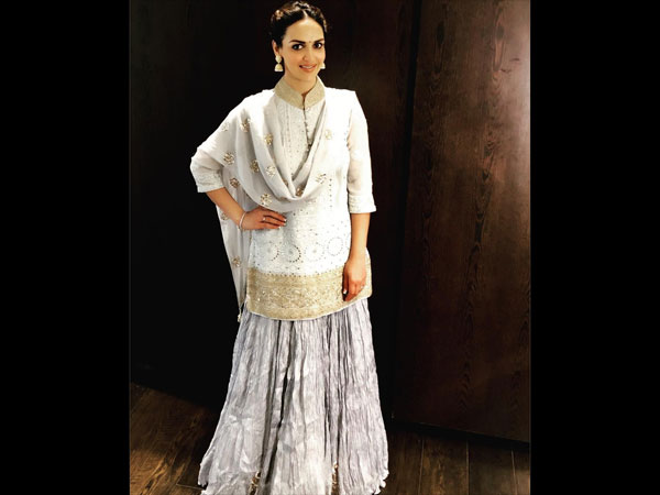 Esha Deol Ethnic Attires