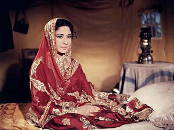Meena Kumari Pakeezah Meena Kumari Pakeezah