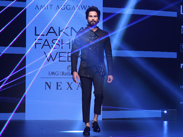 Shahid Kapoor LFW 2018