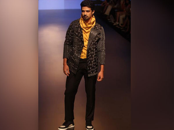 Saqib Saleem Lakme Fashion Week 2018