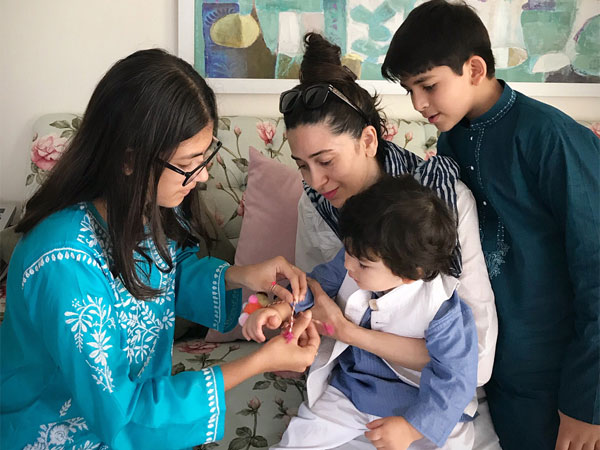 Taimur Ali Khan style