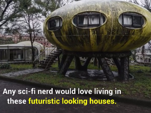 Eerie Ghost Town Has Houses Shaped Like UFOs Eerie Ghost Town Has Houses Shaped Like UFOs
