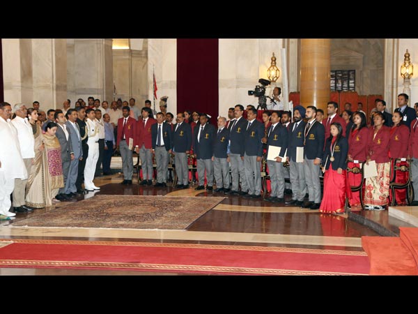 Virat Kohli and Anushka Sharma