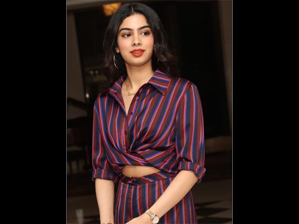 Janhvi Kapoor sister