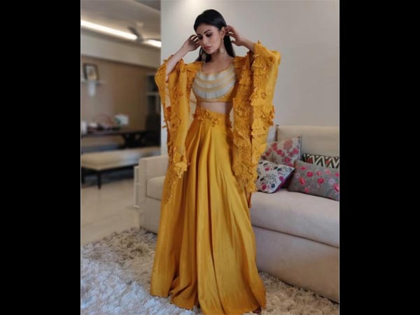 Mouni Roy fashion