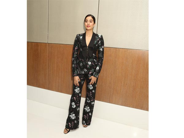 Janhvi Kapoor fashion