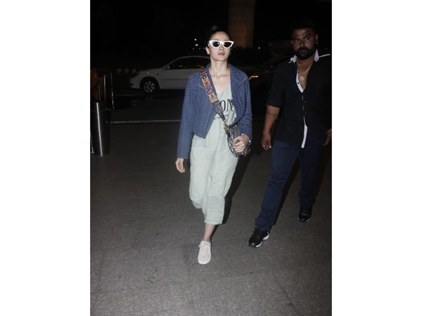  Alia Bhatt and Priyanka Chopra