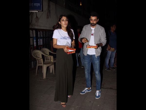 Rhea Chakraborty style Rhea Chakraborty style