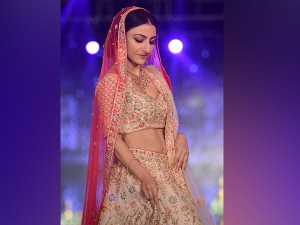 Soha Ali Khan fashion Soha Ali Khan fashion
